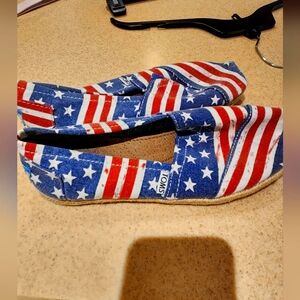 TOMS womens red white and blue